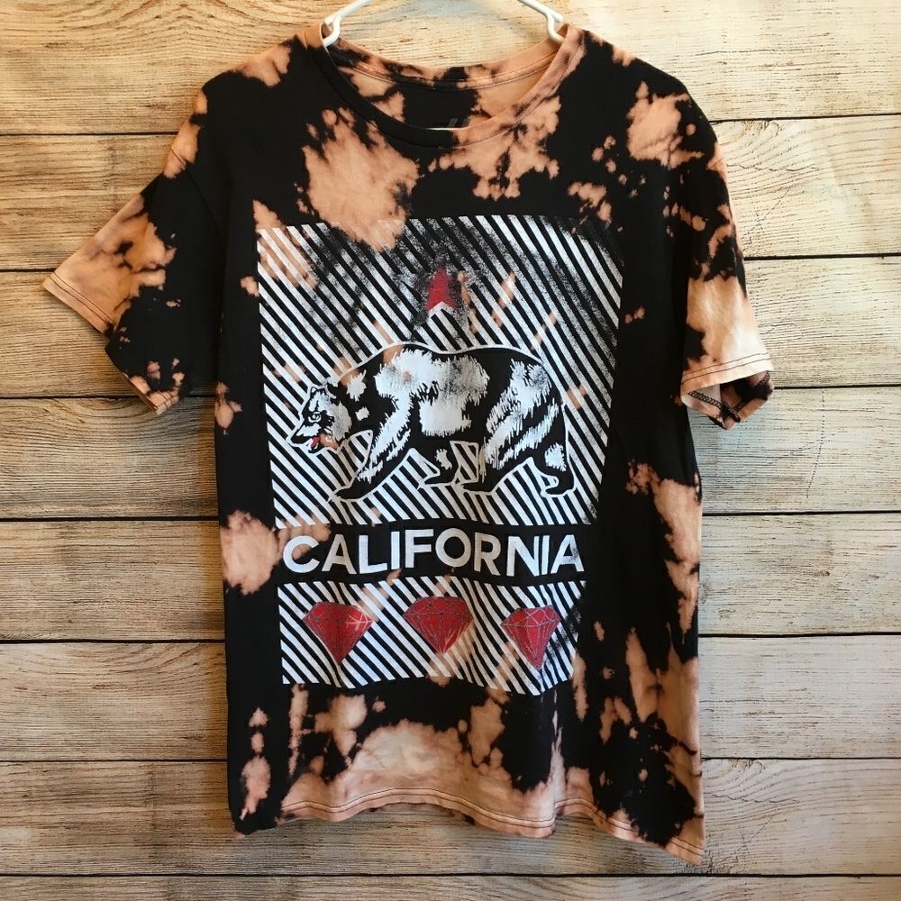 BLEACHED CALIFORNIA REPUBLIC T-SHIRT IN BLACK‎